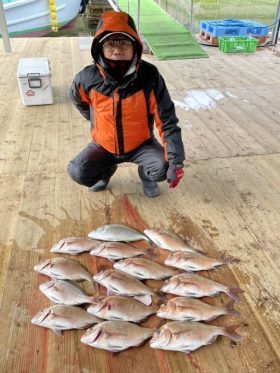 あなたに逢い鯛。釣り堀