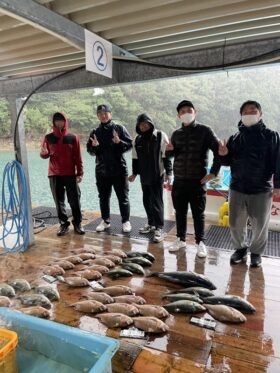 あなたに逢い鯛。釣り堀